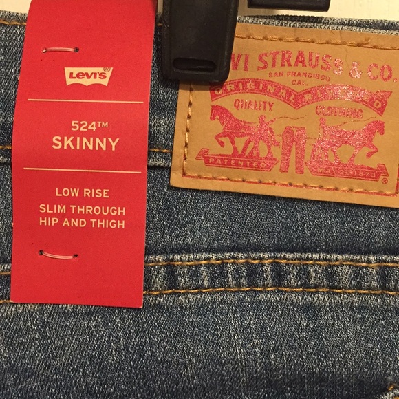 NWT Levi 524 skinny jeans size 33x32 - Picture 3 of 7